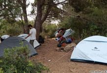 التخييم البري… جزائريون يختارون متعة الصيف الأقل كلفة التخييم البري... جزائريون يختارون متعة الصيف الأقل كلفة