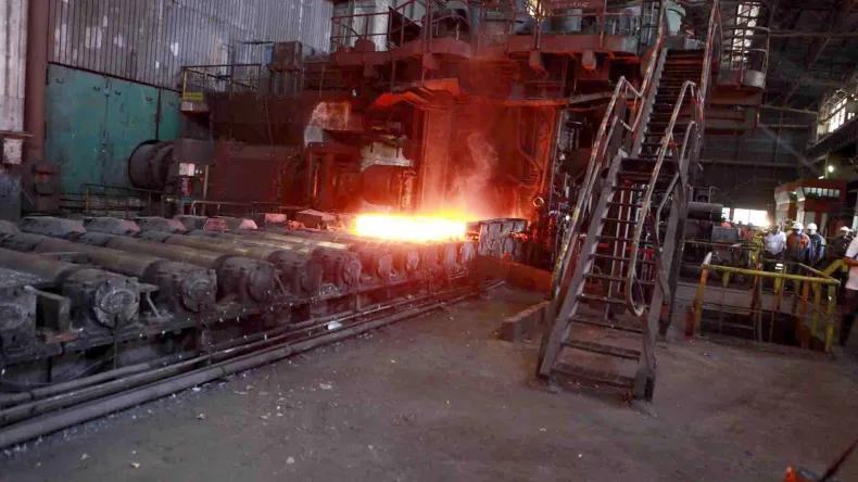 مشاريع السكك الحديدية الجديدة: الحجار مستعد لإنتاج المواد الأولية مشاريع السكك الحديدية الجديدة: الحجار مستعد لإنتاج المواد الأولية