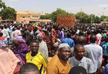 ناشط سياسي: الانقلابات في إفريقيا تعكس نزعة للتخلص من الهيمنة الغربية ناشط سياسي: الانقلابات في إفريقيا تعكس نزعة للتخلص من الهيمنة الغربية