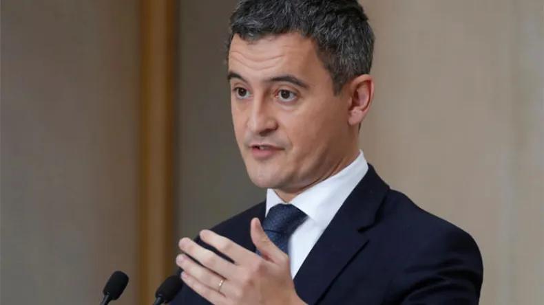 وزير الداخلية الفرنسية يزور الجزائر ويغادرها في صمت وزير الداخلية الفرنسية يزور الجزائر ويغادرها في صمت