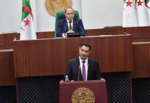 وزير الاتصال الجزائري ينفي إغلاق القنوات التلفزيونية في وجه المعارضة وزير الاتصال الجزائري ينفي إغلاق القنوات التلفزيونية في وجه المعارضة