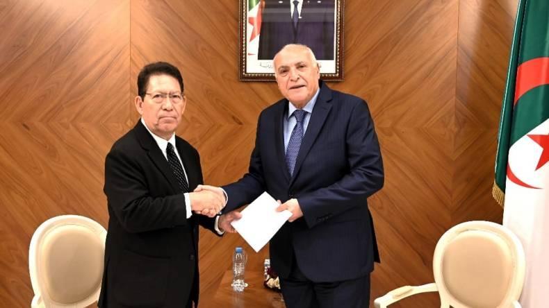 أول سفير لنيكاراغوا لدى الجزائر أول سفير لنيكاراغوا لدى الجزائر