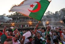 موهبة تخطف الأضواء في المونديال.. هل تُكرر الجزائر سيناريو بوعناني؟ موهبة تخطف الأضواء في المونديال.. هل تُكرر الجزائر سيناريو بوعناني؟