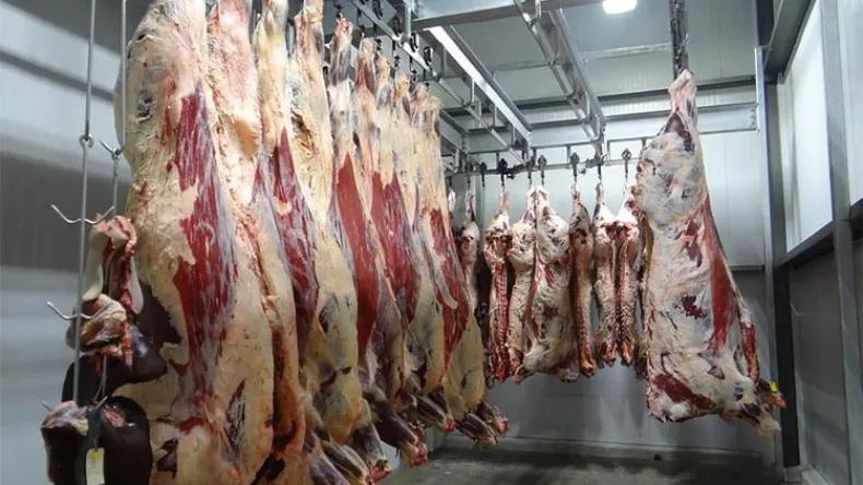اللحوم المستوردة تصل تباعا في انتظار رد فعل السوق
