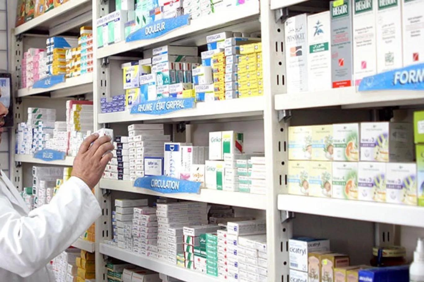 سايحي: لا ندرة للأدوية في الجزائر