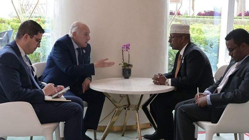 عطاف يجتمع مع نظيره الصومالي على هامش منتدى الاقتصاد والتعاون العربي مع دول آسيا الوسطى