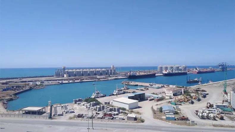 مناقصة دولية لتوسعة أكبر ميناء في الجزائر وتطويره مناقصة دولية لتوسعة أكبر ميناء في الجزائر وتطويره