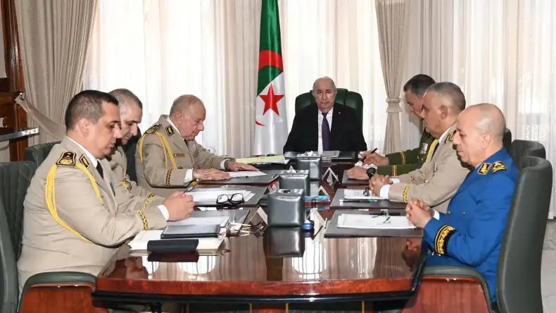 الرئيس تبون يترأس اجتماعا مصغرا للمجلس الأعلى للأمن الرئيس تبون يترأس اجتماعا مصغرا للمجلس الأعلى للأمن