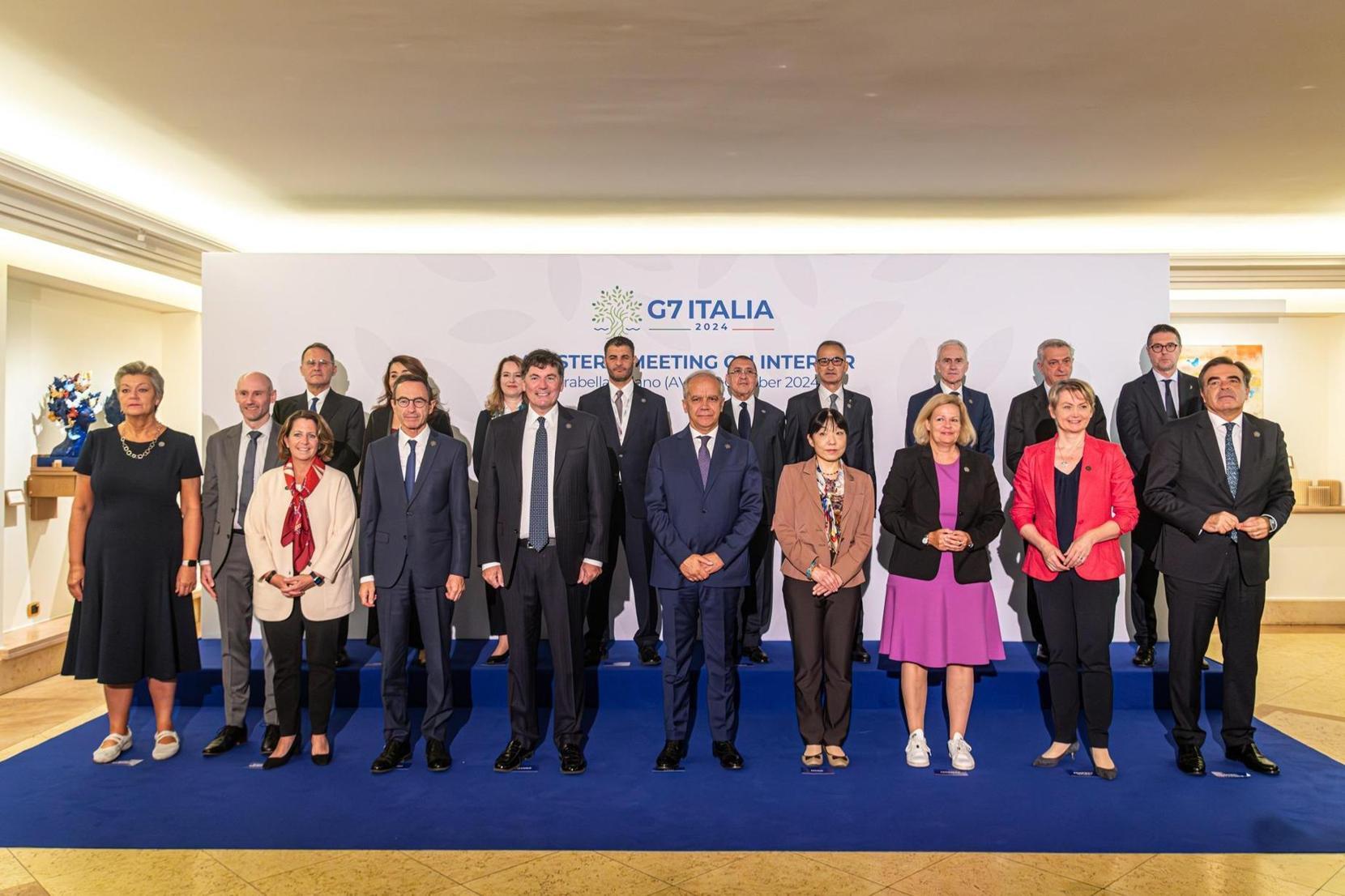الجزائر تشارك في اجتماع وزراء داخلية مجموعة G 7 الجزائر تشارك في اجتماع وزراء داخلية مجموعة G 7