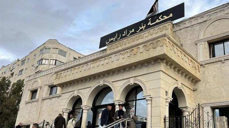 إيداع مدير إقامة جامعية و9 موظفين حبس الحراش إيداع مدير إقامة جامعية و9 موظفين حبس الحراش