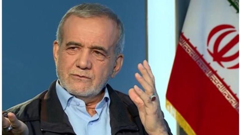 الرئيس الإيراني بزشكيان يهنئ الرئيس تبون بمناسبة ذكرى اندلاع الثورة الرئيس الإيراني بزشكيان يهنئ الرئيس تبون بمناسبة ذكرى اندلاع الثورة