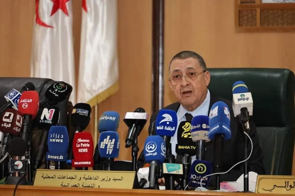 مراد يؤكد التزام الدولة بتعزيز التنمية المحلية مراد يؤكد التزام الدولة بتعزيز التنمية المحلية