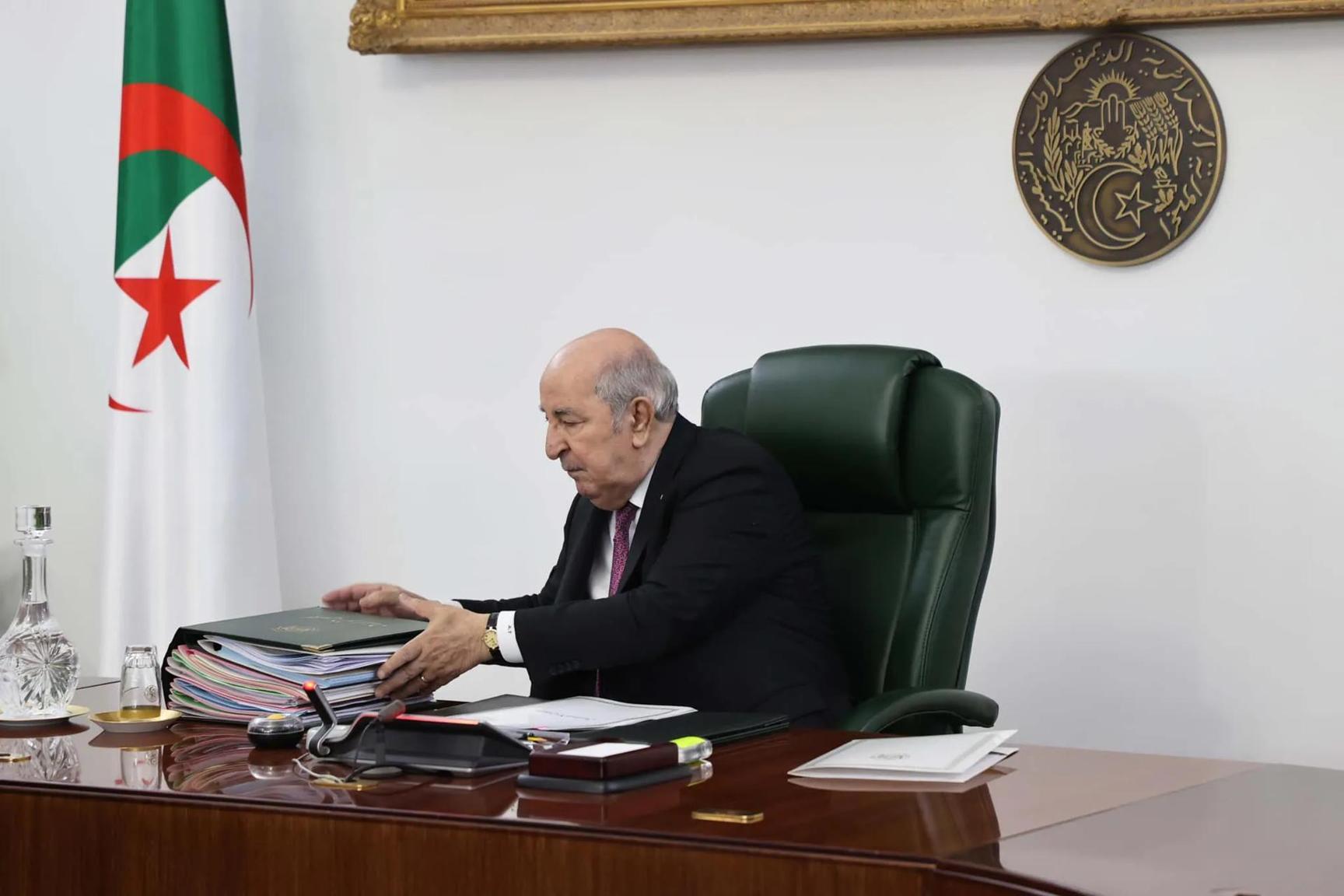 الحكومة على موعد مع التعديل الوزاري الحكومة على موعد مع التعديل الوزاري