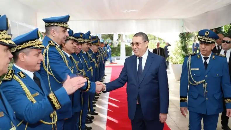 وزير الداخلية يشرف على حفل التخرج الموحد لأعوان الشرطة بالبليدة وزير الداخلية يشرف على حفل التخرج الموحد لأعوان الشرطة بالبليدة
