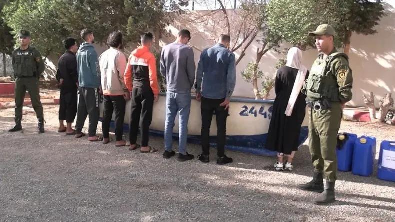 الدرك الوطني: توقيف 17 منظمًا للهجرة السرية بعين تموشنت الدرك الوطني: توقيف 17 منظمًا للهجرة السرية بعين تموشنت