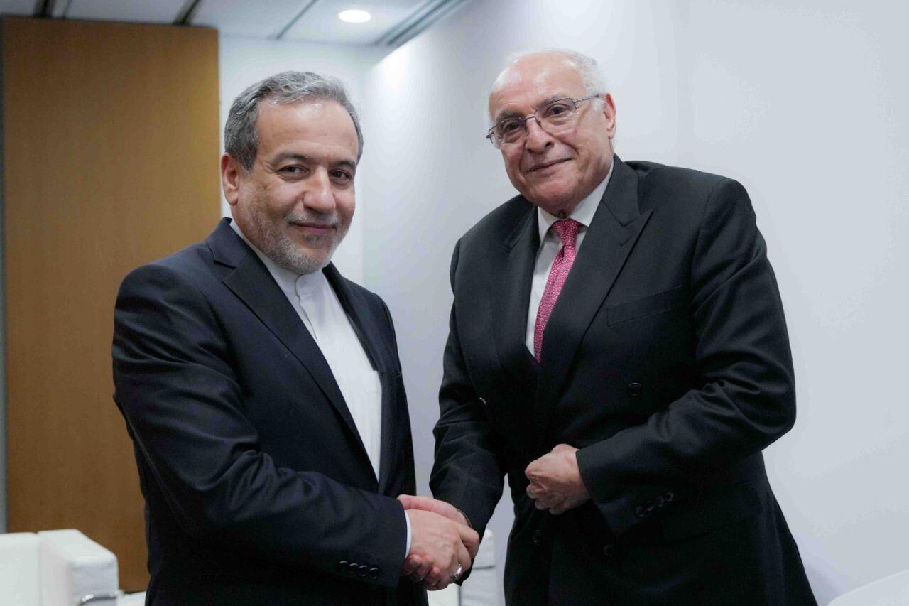 ايران والجزائر تؤكدان على تشكيل تحالف إسلامي وعالمي لمواجهة العدوان الصهيوني على غزة ولبنان ايران والجزائر تؤكدان على تشكيل تحالف إسلامي وعالمي لمواجهة العدوان الصهيوني على غزة ولبنان