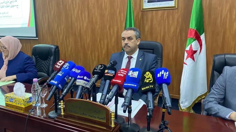 وزير التربية الوطنية في لقاء مع التنظيمات النقابية وزير التربية الوطنية في لقاء مع التنظيمات النقابية