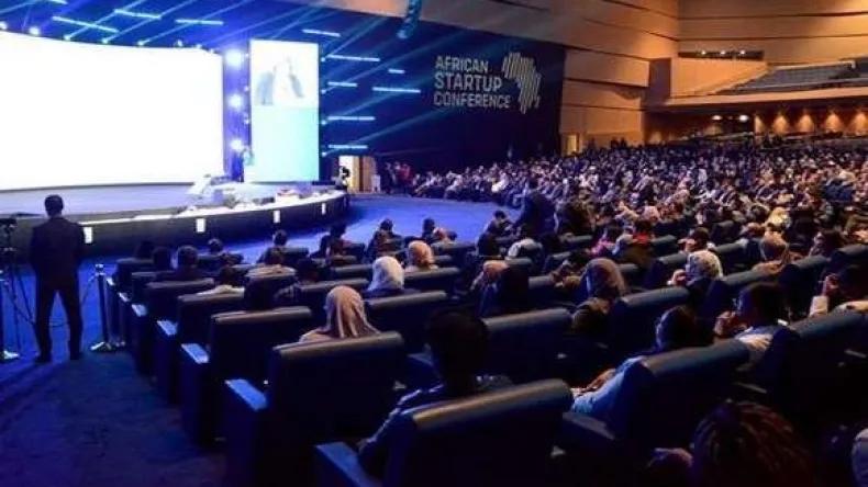 الجزائر تعتمد استراتيجية وطنية للذكاء الاصطناعي الجزائر تعتمد استراتيجية وطنية للذكاء الاصطناعي