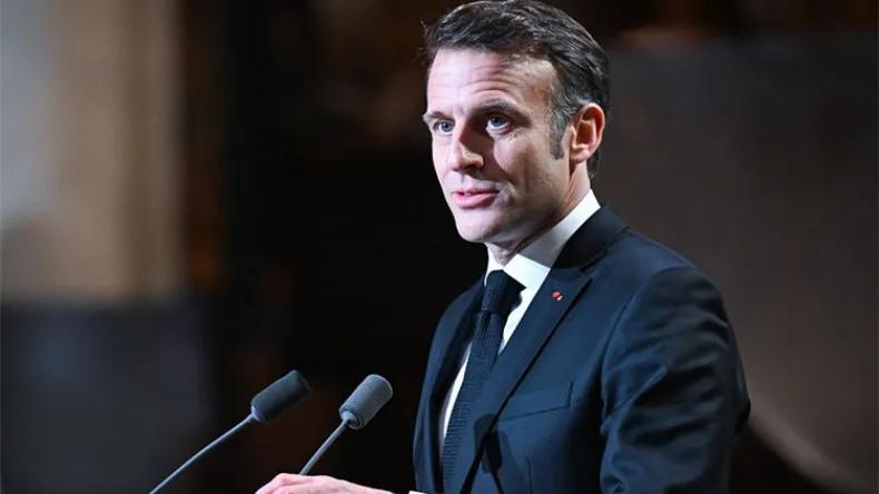 هذه استراتيجية ماكرون للتقارب مع الجزائر على طريقة سانشيز هذه استراتيجية ماكرون للتقارب مع الجزائر على طريقة سانشيز