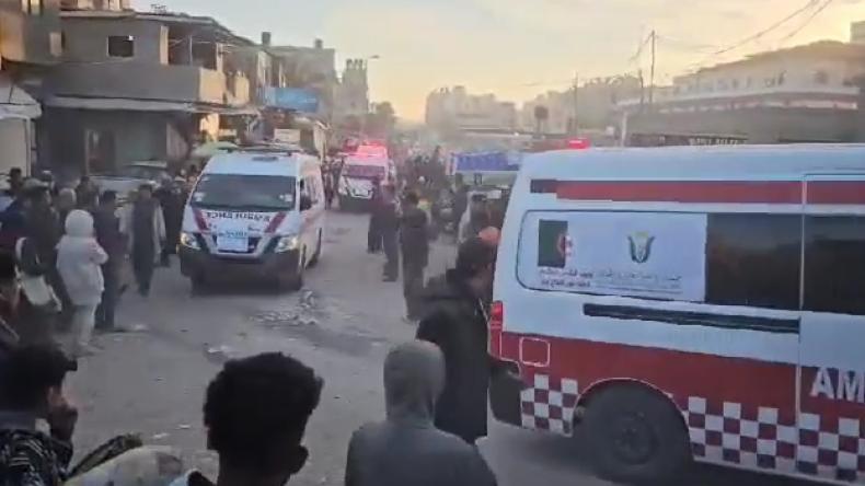 جمعية البركة الجزائرية تدخل 9 سيارات إسعاف إلى قطاع غزة جمعية البركة الجزائرية تدخل 9 سيارات إسعاف إلى قطاع غزة