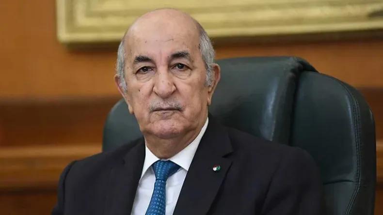 رئيس الجمهورية يُشرف على عرض حول النظرة الاستراتيجية لتطوير وعصرنة العاصمة رئيس الجمهورية يُشرف على عرض حول النظرة الاستراتيجية لتطوير وعصرنة العاصمة