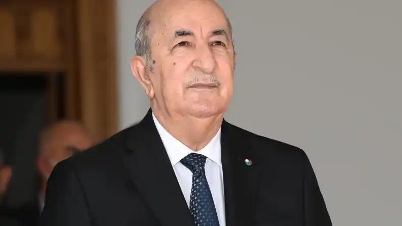 الرئيس تبون يقرّر إفادة 2471 محبوسا بإجراءات عفو رئاسي وتدابير تهدئة الرئيس تبون يقرّر إفادة 2471 محبوسا بإجراءات عفو رئاسي وتدابير تهدئة