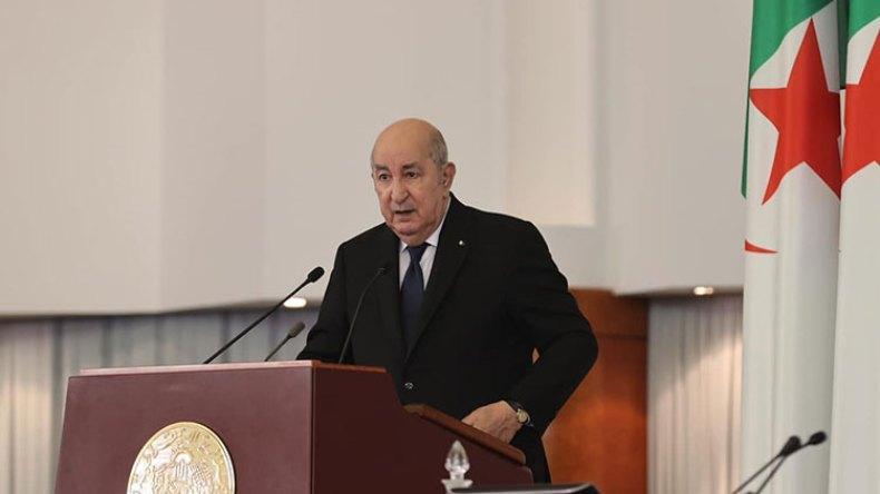 الأحزاب السياسية ترحب بدعوة الرئيس لحوار وطني الأحزاب السياسية ترحب بدعوة الرئيس لحوار وطني