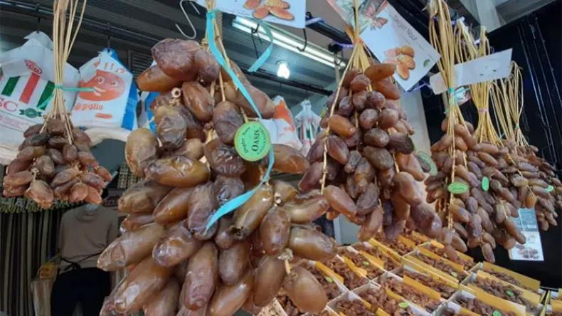 حركية كبيرة في أسواق التمور عشية رمضان حركية كبيرة في أسواق التمور عشية رمضان