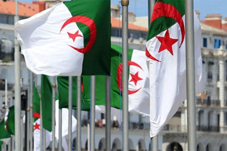 أحزاب تدعم مبادرة البرلمان نحو تجريم الاستعمار أحزاب تدعم مبادرة البرلمان نحو تجريم الاستعمار