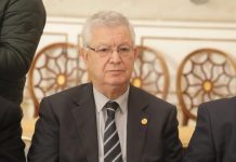 رئيس مجلس الأمة الجديد يفتتح عهدته برسائل نارية صوب فرنسا رئيس مجلس الأمة الجديد يفتتح عهدته برسائل نارية صوب فرنسا