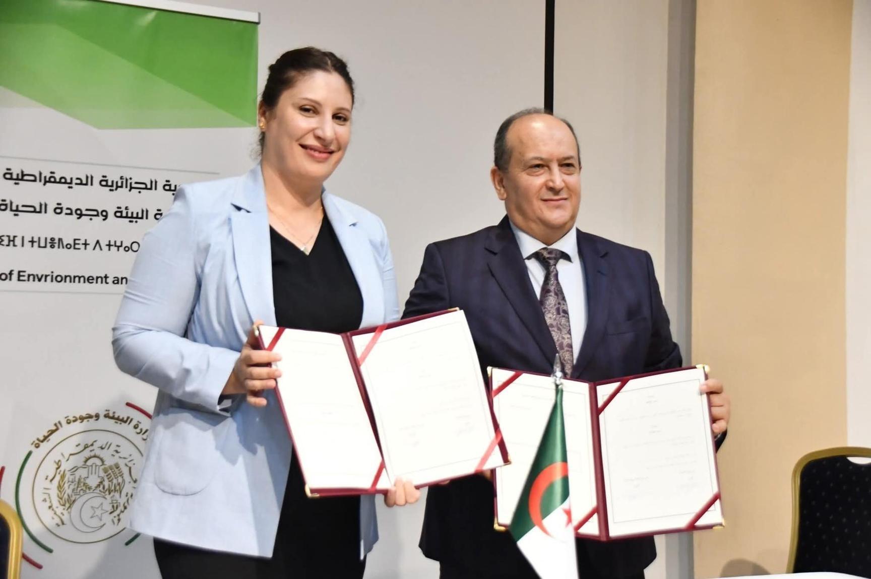 من أجل صناعة نظيفة.. اتفاقية تعاون بين وزارتي الصناعة والبيئة من أجل صناعة نظيفة.. اتفاقية تعاون بين وزارتي الصناعة والبيئة