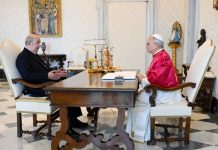 فيديو.. تبون يستقبل من قبل قداسة البابا ليون الرابع عشر فيديو.. تبون يستقبل من قبل قداسة البابا ليون الرابع عشر