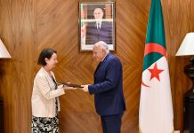 عطاف يتسلم أوراق اعتماد سفراء السويد والنمسا عطاف يتسلم أوراق اعتماد سفراء السويد والنمسا