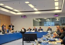 الجزائر تنظم فعالية لبحث آثار التجارب النووية الفرنسية في الجزائر الجزائر تنظم فعالية لبحث آثار التجارب النووية الفرنسية في الجزائر