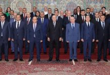 تبون يشدّد على حتمية النهوض بالعمل الحكومي من خلال الفعالية والنجاعة تبون يشدّد على حتمية النهوض بالعمل الحكومي من خلال الفعالية والنجاعة