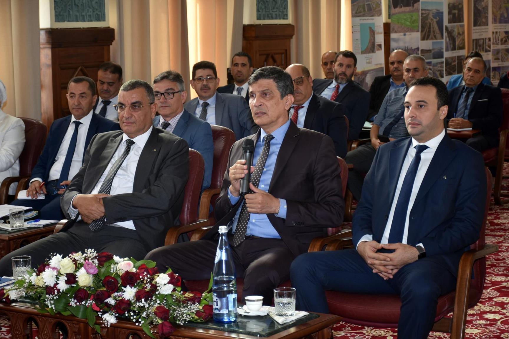 رابحي يريد جعل الجزائر العاصمة “من أرقى العواصم العالمية” رابحي يريد جعل الجزائر العاصمة “من أرقى العواصم العالمية”