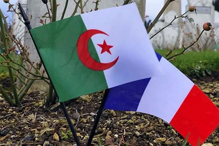 هجوم فرنسي منسق على الجزائر وكزافيي يدشن الحملة هجوم فرنسي منسق على الجزائر وكزافيي يدشن الحملة