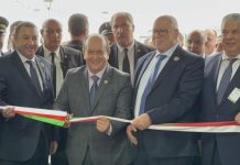 سيفي غريب يُدشن وحدة إنتاج الخرسانة بالمسيلة سيفي غريب يُدشن وحدة إنتاج الخرسانة بالمسيلة