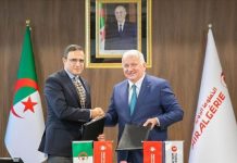 اتفاق تعاون بين الخطوط الجوية التركية والجزائرية لتطوير شراكتهما اتفاق تعاون بين الخطوط الجوية التركية والجزائرية لتطوير شراكتهما