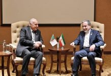 عطاف يعقد لقاءات ثنائية مع نظرائه من خمس دول عطاف يعقد لقاءات ثنائية مع نظرائه من خمس دول