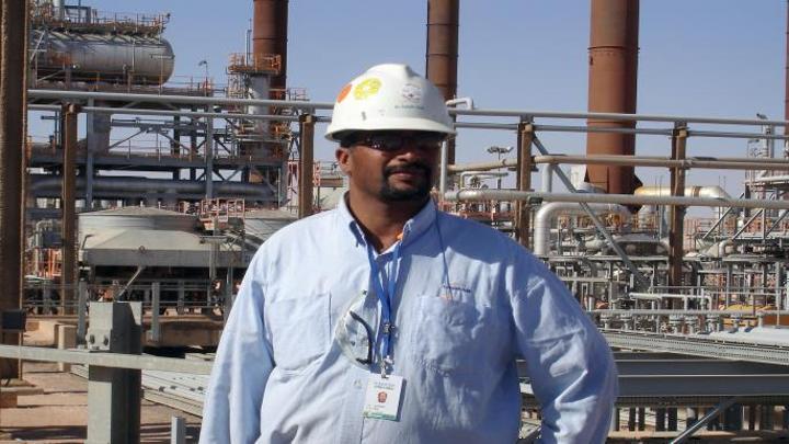 بتروجت توقع على عقد في الجزائر يتجاوز مليار دولار بتروجت توقع على عقد في الجزائر يتجاوز مليار دولار