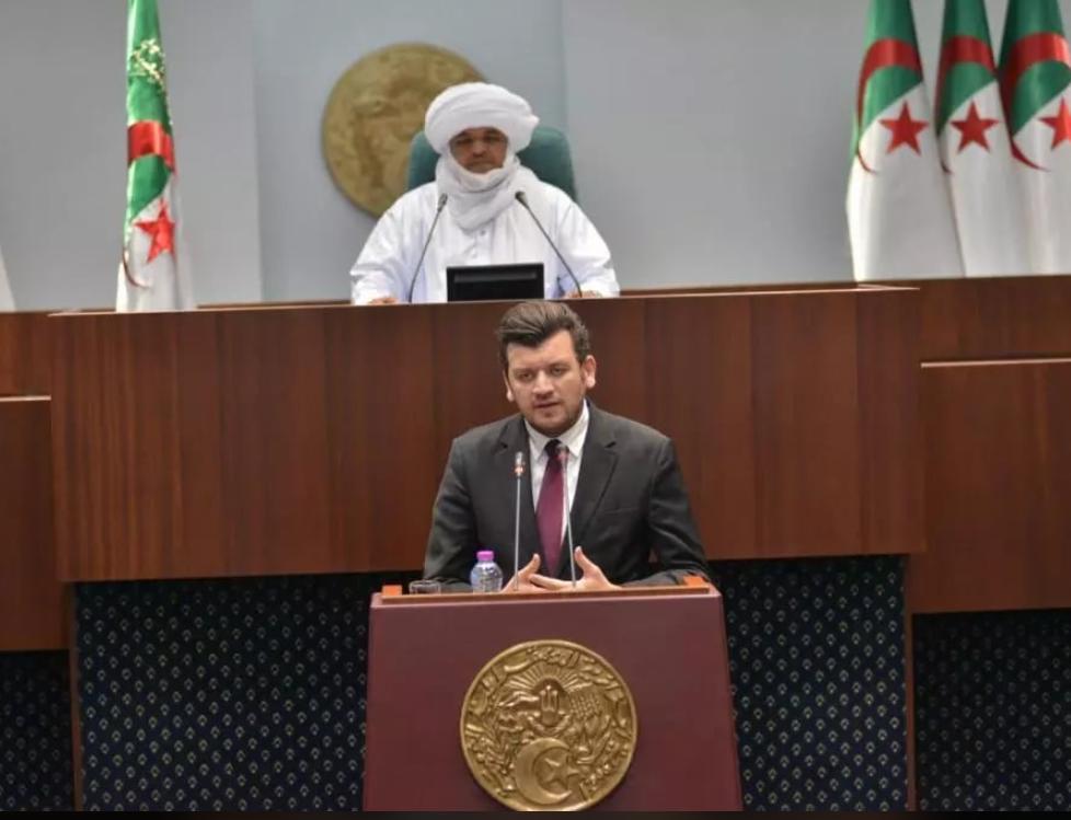 ياسين وليد: مقبلون على إنجاز 30 صومعة استراتيجية بسعة 100 ألف طن ياسين وليد: مقبلون على إنجاز 30 صومعة استراتيجية بسعة 100 ألف طن