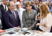 صالون الجزائر الدولي للكتاب يفتح أبوابه أمام الزائرين صالون الجزائر الدولي للكتاب يفتح أبوابه أمام الزائرين