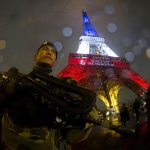 ما حقيقة مطالبة الجزائر فرنسا باستعادة حديد برج إيفل؟ ما حقيقة مطالبة الجزائر فرنسا باستعادة حديد برج إيفل؟