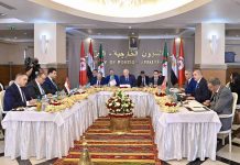 الأزمة الليبية.. هذا ما خلص إليه اجتماع دول الجوار بالجزائر الأزمة الليبية.. هذا ما خلص إليه اجتماع دول الجوار بالجزائر