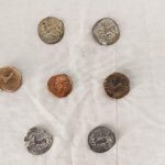 شرطة ميلة تسترجع 64 قطعة نقدية أثرية ذات أهمية تاريخية شرطة ميلة تسترجع 64 قطعة نقدية أثرية ذات أهمية تاريخية