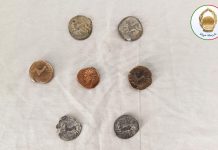 شرطة ميلة تسترجع 64 قطعة نقدية أثرية ذات أهمية تاريخية شرطة ميلة تسترجع 64 قطعة نقدية أثرية ذات أهمية تاريخية