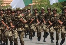 مجلة الجيش تحذر من “مخططات خبيثة” تستهدف الجزائر مجلة الجيش تحذر من "مخططات خبيثة" تستهدف الجزائر