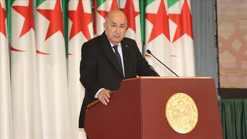 الرئيس الجزائري يصدر عفوا عن الكاتب بوعلام صنصال