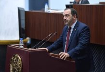 برلماني جزائري: بلادنا تتابع بقلق ما يحدث في مالي وترفض التدخل الأجنبي برلماني جزائري: بلادنا تتابع بقلق ما يحدث في مالي وترفض التدخل الأجنبي